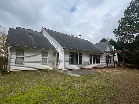 5th image of 982 Apalachee Run Trl