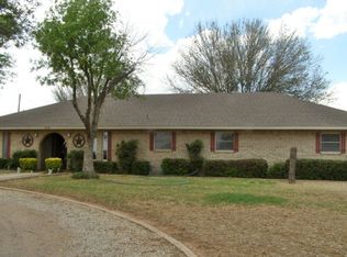 210 Skelly Ln, Sweetwater, TX 79556