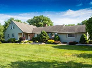 55 Grist Mill Rd, Wethersfield, CT 06109