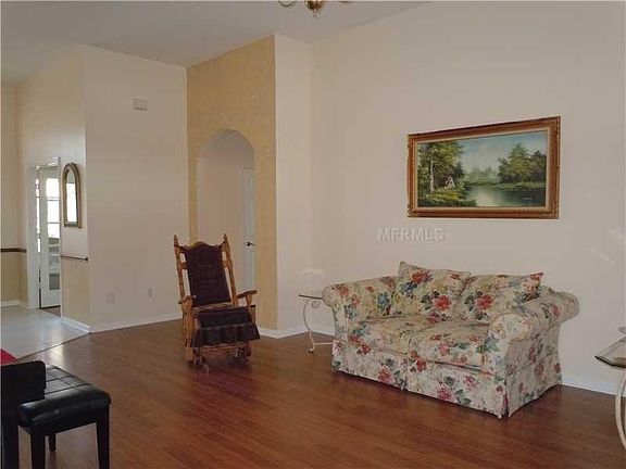 5th image of 1854 Valley Wood Way