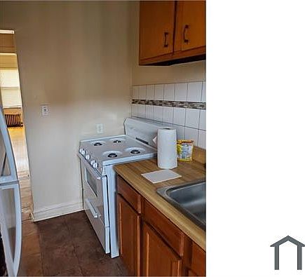 4th image of 7919 S Saint Lawrence Ave #21