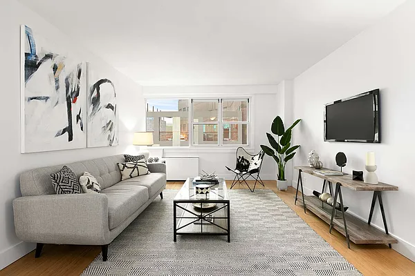 Sold by Compass | media 6