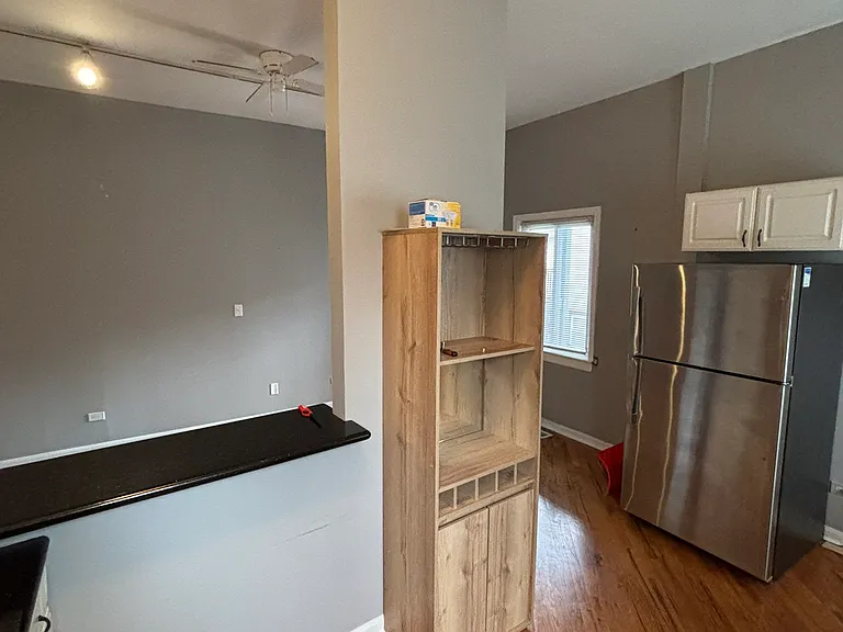 1913 W Armitage Ave #1RE — Photo 5