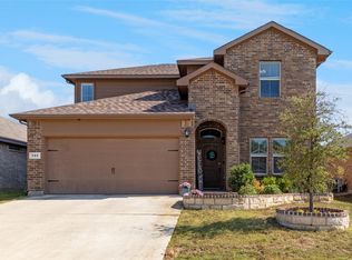 705 Buzzard Lake Trl, Fort Worth, TX 76120