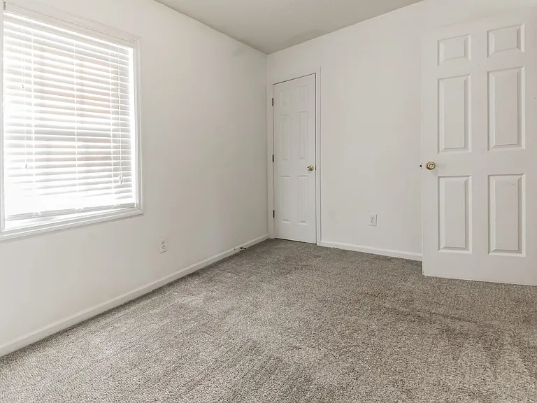 106 Waterfall Dr — Photo 25