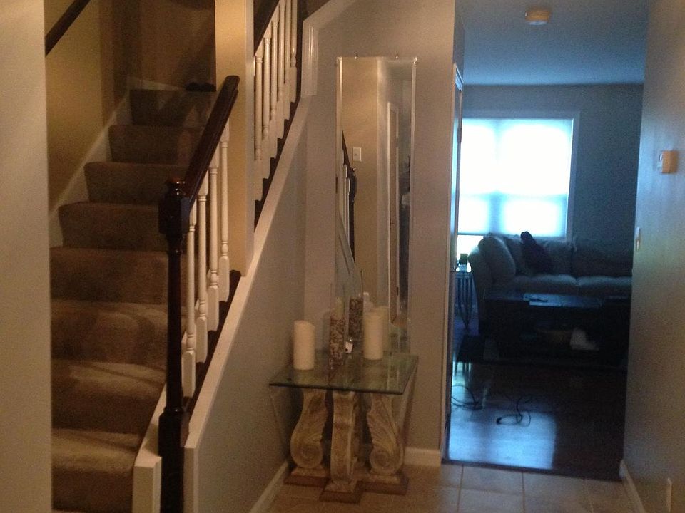 2nd image of 24 Harding Rd #B