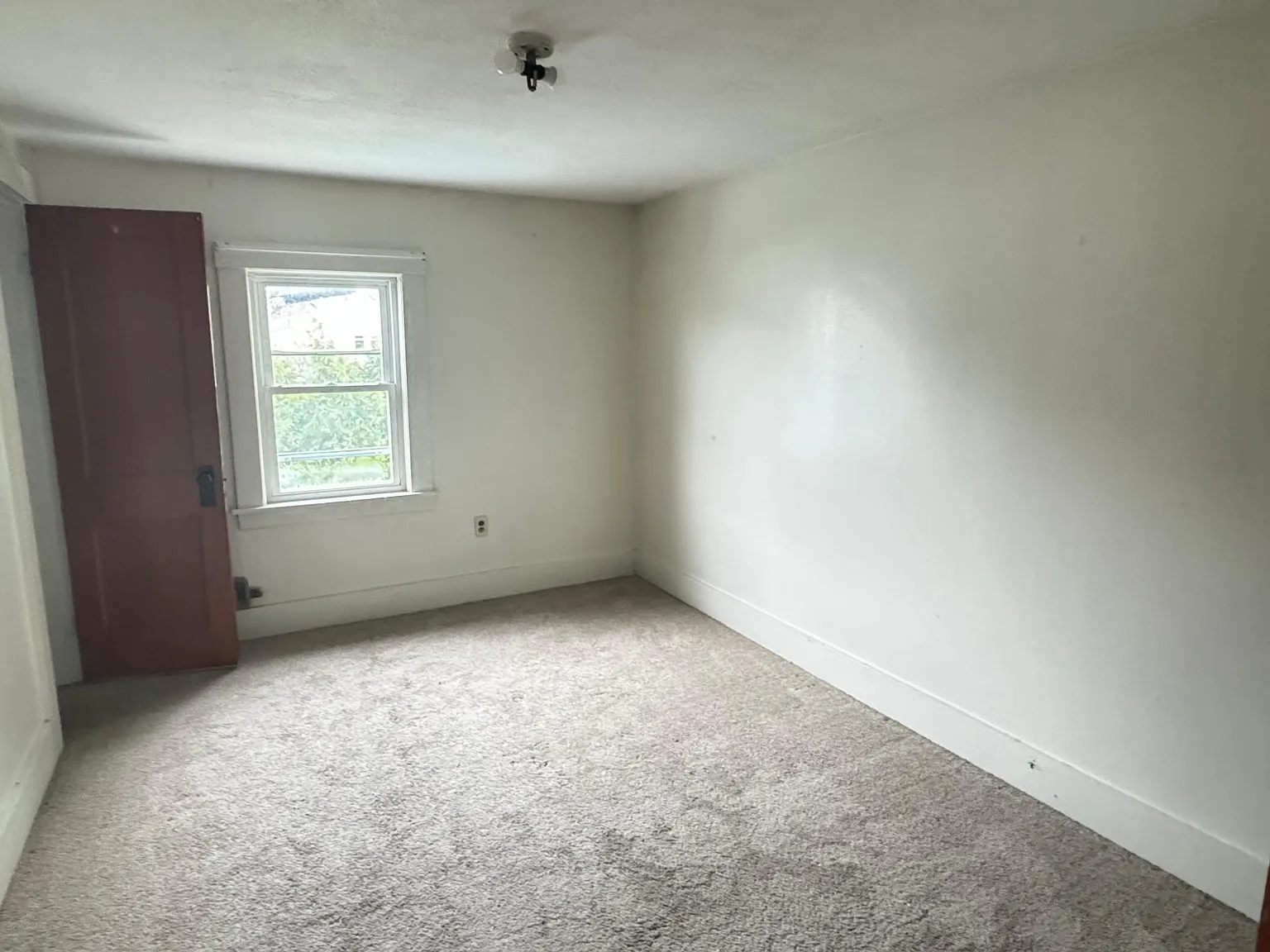1 bed, 800 sqft, $850 — Photo 4