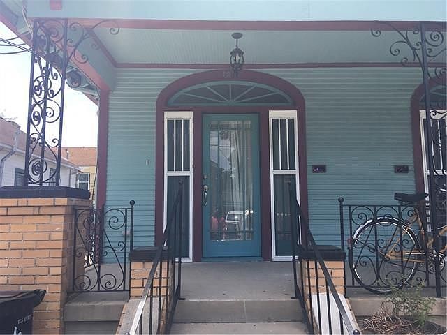 1st image of 1218 Clouet St