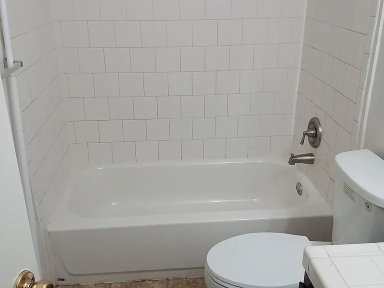 Springwood Court Apts — Photo 42