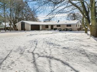 1489 Bishop Rd, Saline, MI 48176