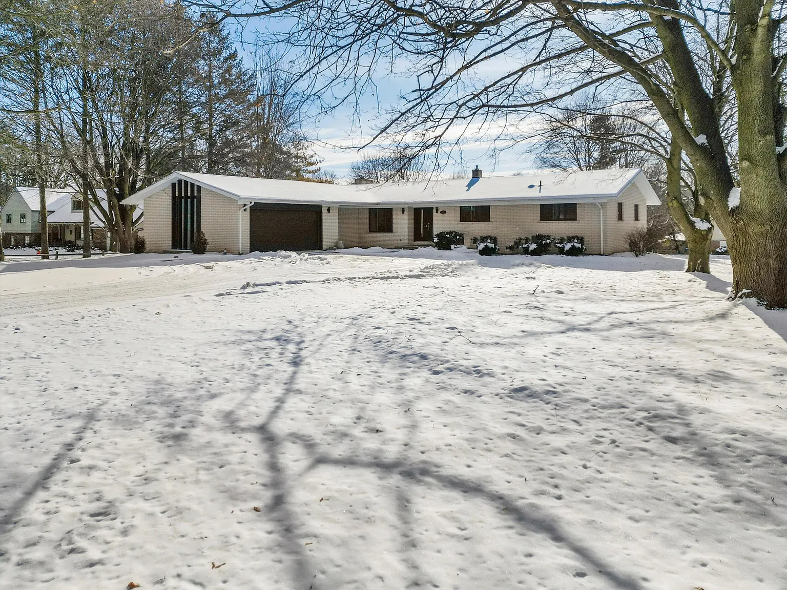 1489 Bishop Rd photo 1