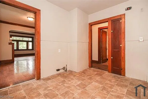 9802 Dunlap Ave #2 — Photo 7