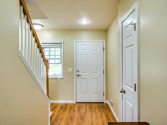 2nd image of 303 Morhouse Dr