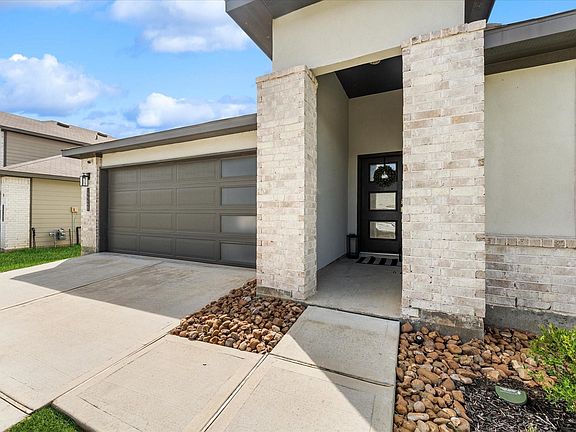 2nd image of 12248 Council Grove Dr