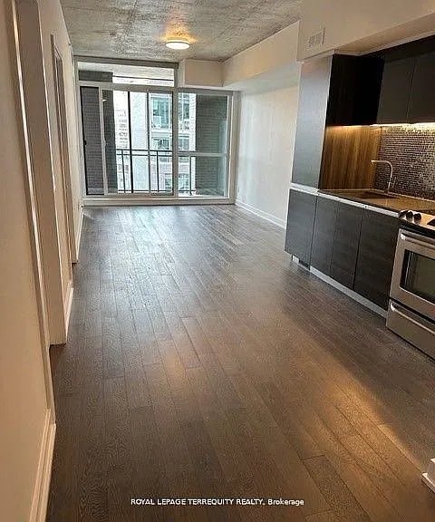 1190 Dundas St E #510 — Photo 9