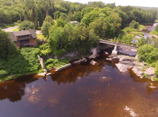3 Pond Rd, Abbot, ME 04406