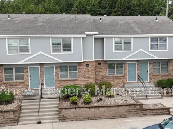 1308 S Jackson St, Junction City, KS 66441