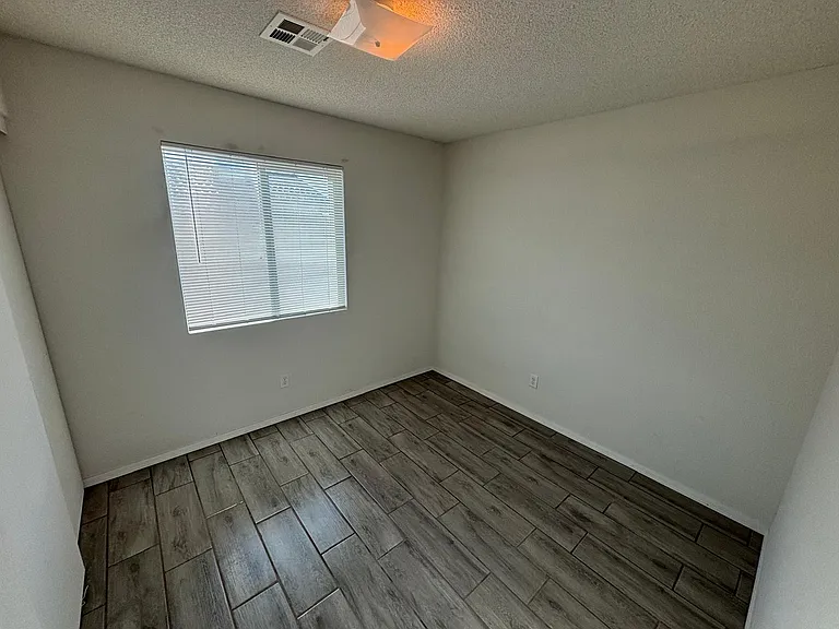 3612 S Isabel Dr — Photo 13