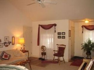 2681 Cobblestone Ln, Lancaster, PA 17601