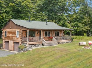 2 Greenfield Court, Chatham, NY 12037