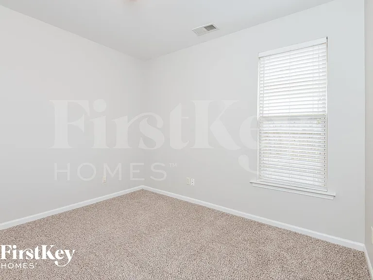 2127 Spaulding Pl — Photo 11