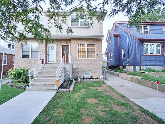 3rd image of 377 Sheffield St
