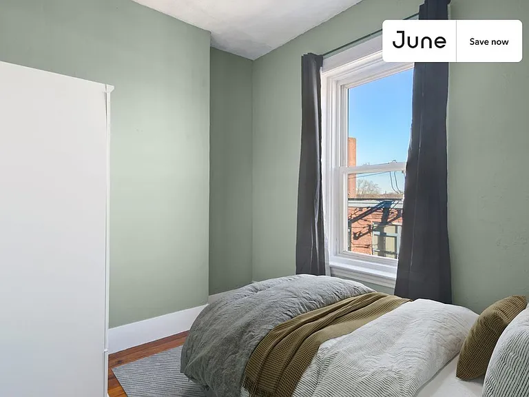 11 Linden St — Photo 13