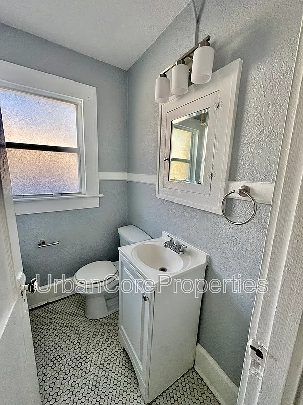 1 bed, 1.0 bath, 500 sqft, $1,550 — Photo 4