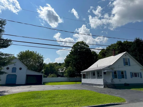 20 Bennett Avenue, Skowhegan, ME 04976
