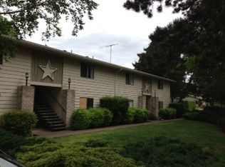 1027 W Washington St APT 5, Stayton, OR 97383