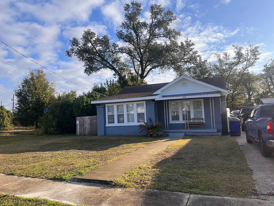 1st image of 938 Oak Ave