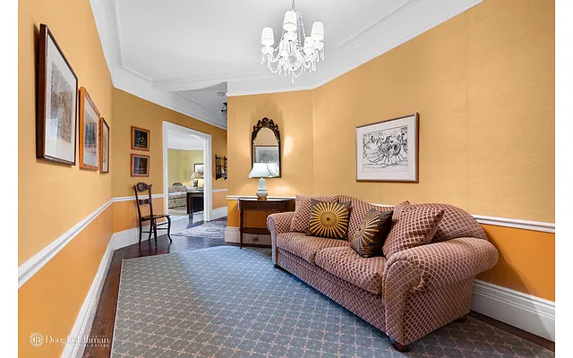 Sold by Douglas Elliman | media 22