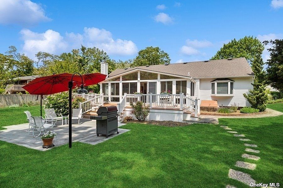 1061 Peconic Bay Boulevard, South Jamesport, NY 11970 Zillow