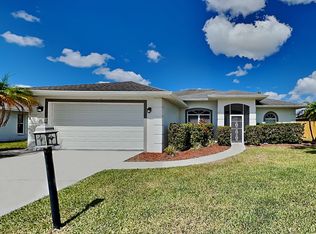 5808 41st St E, Bradenton, FL 34203