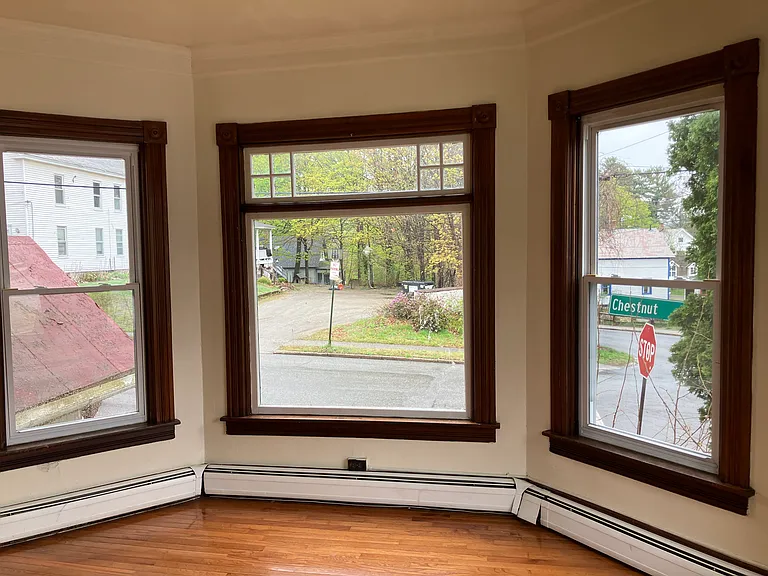 11 Pleasant St #3 — Photo 3
