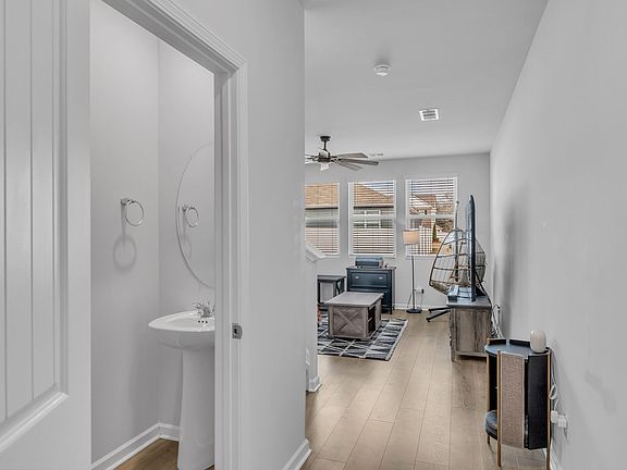 5th image of 188 Olivia Cir