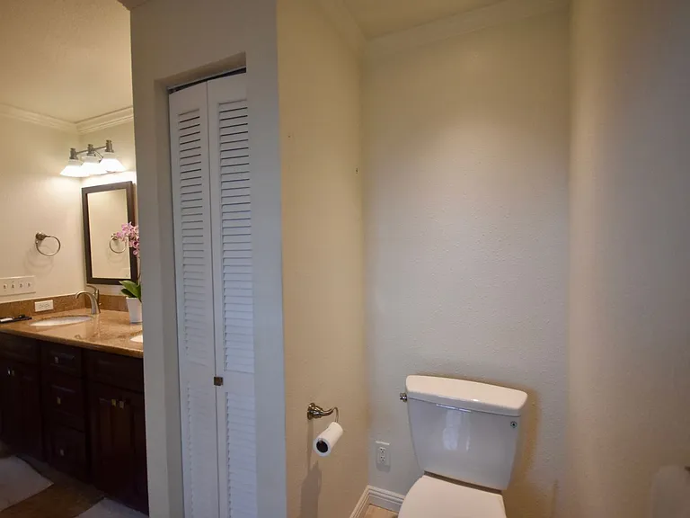 1294 Onioni St — Photo 11