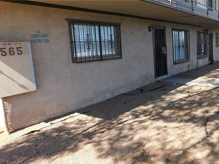 565 S Royal Crest Cir #13 — Photo 3