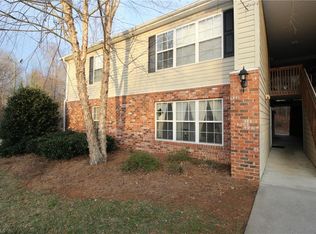 1840 Crest Hollow Dr APT 101, Winston Salem, NC 27127