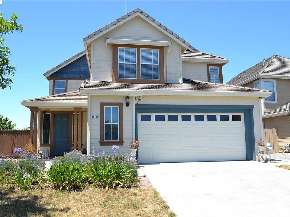 1st image of 30773 Canterbury Way