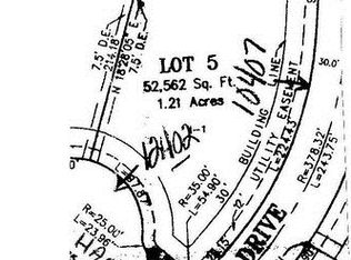 12402 Hansen Rd, Hebron, IL 60034