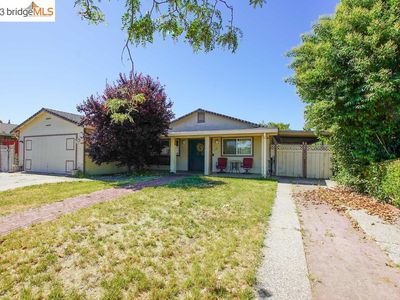 1131 Central Ave, Hollister, CA, 95023
