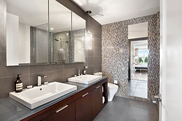 Sold by Halstead Real Estate | media 5