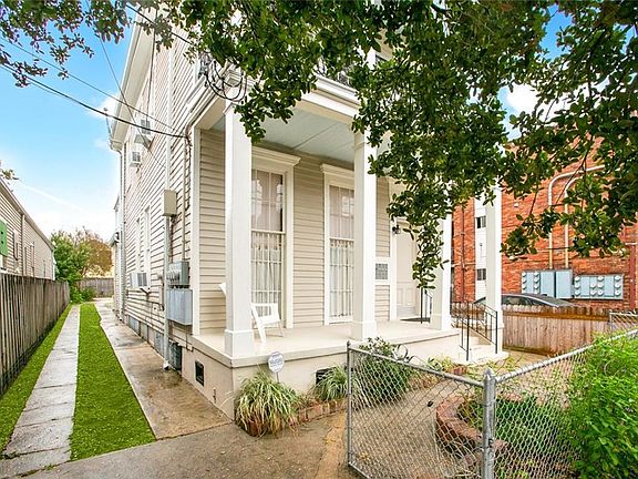 3rd image of 2124 Camp St
