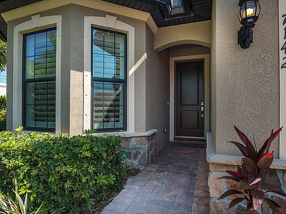 5th image of 7142 Barnsbury Ln