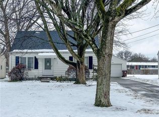 6902 Trenholm Rd, Youngstown, OH 44512
