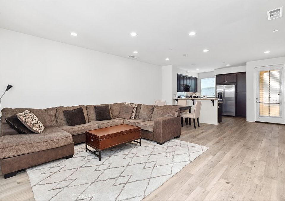 1st image of 3172 Marigold Cir