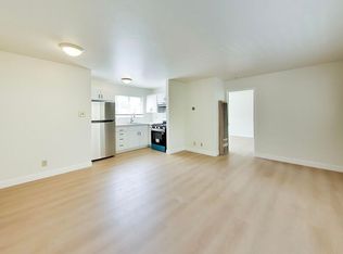 693 San Bruno Ave #4, Brisbane, CA 94005