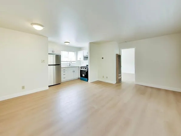 693 San Bruno Ave #4, Brisbane, CA 94005