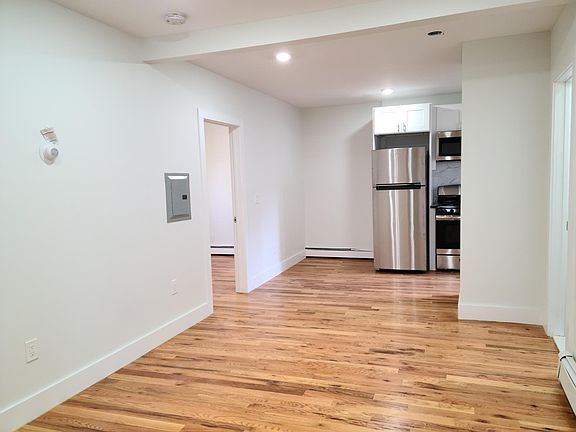 3rd image of 32 Gifford Ave #23